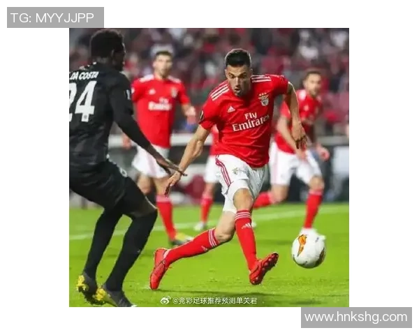 意甲激战AC米兰大胜本菲卡四球狂潮点燃全场激情瞬间回顾